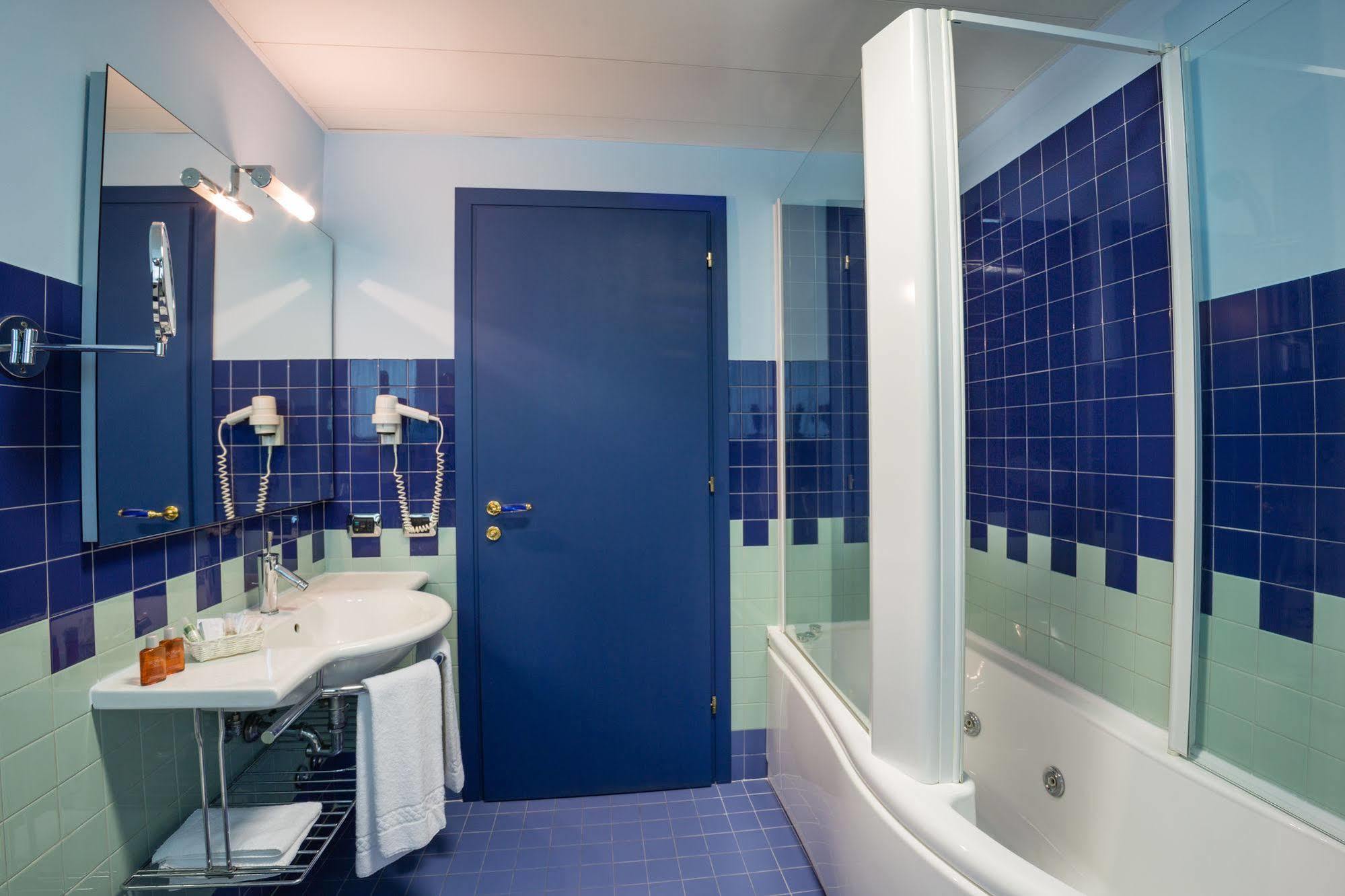Hotel & Loisir Le Ruote 4*